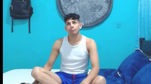 matthew_hawk19 online show from 2, 2, 2025