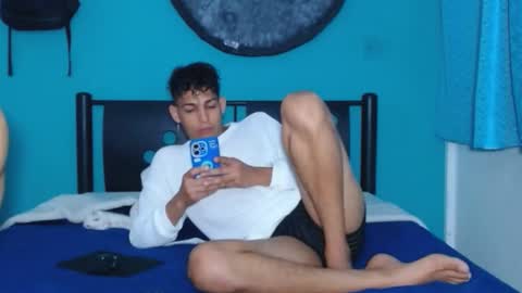 matthew_hawk19 online show from 6, 2, 2025