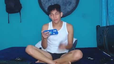 matthew_hawk19 online show from 10, 2, 2025