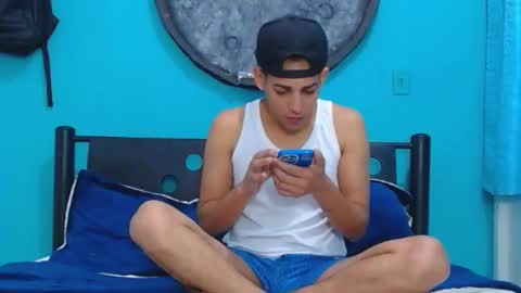 matthew_hawk19 online show from 19, 2, 2025