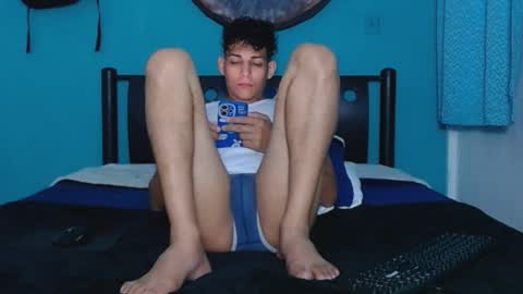 matthew_hawk19 online show from 4, 3, 2025