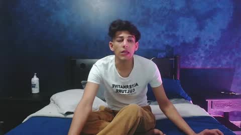 matthew_hawk19 online show from 7, 1, 2026