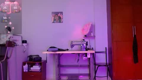 mattilda_18 online show from 11, 9, 2025