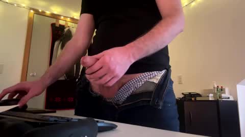 Snapshot of mattiufr chatting on 26, 12, 2024 Matt online show from 26, 12, 2024