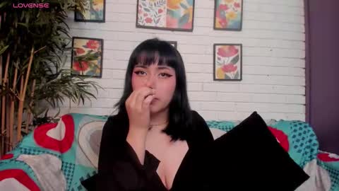 mattmiau_22 online show from 11, 2, 2026