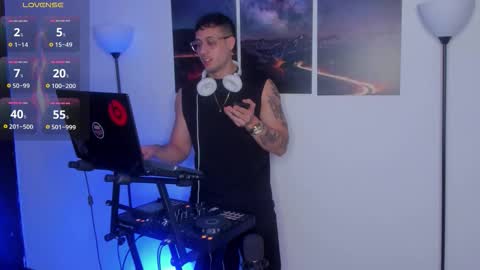 mattsaill_ online show from 7, 11, 2025