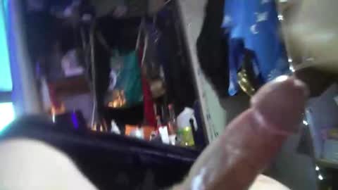 NiceBigJuicyHead online show from 10, 1, 2026