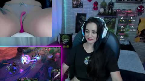 Snapshot of mature_gamer chatting on 4, 11, 2025 Nath online show from 4, 11, 2025