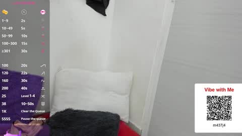 Snapshot of mature_gold1 chatting on 2, 3, 2026 danna mature online show from 2, 3, 2026