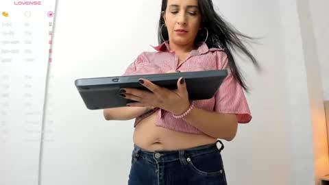 Snapshot of mature_katerin chatting on 27, 12, 2024 katerin online show from 27, 12, 2024