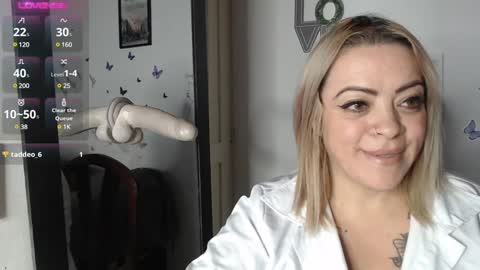 Mature liaa online show from 23, 1, 2025