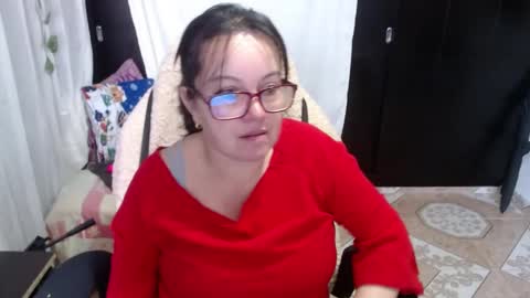 Snapshot of mature_wolf chatting on 20, 12, 2024 Sonia online show from 20, 12, 2024