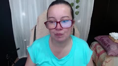 Snapshot of mature_wolf chatting on 7, 1, 2025 Sonia online show from 7, 1, 2025