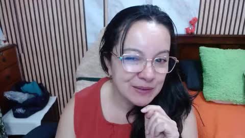 Snapshot of mature_wolf chatting on 15, 10, 2025 Sonia online show from 15, 10, 2025
