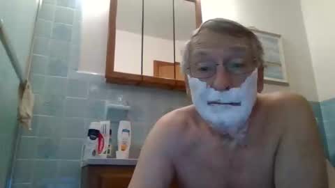 Snapshot of maturecouple1954 chatting on 8, 3, 2026 SXECPL55 at G mail Dot Com online show from 8, 3, 2026