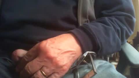 Maturedaddi online show from 14, 10, 2025