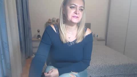 maturediana online show from 12, 12, 2024