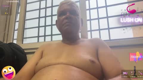 Snapshot of maturedman_44 chatting on 26, 10, 2025 DEV online show from 26, 10, 2025