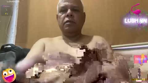 Snapshot of maturedman_44 chatting on 7, 11, 2025 DEV online show from 7, 11, 2025