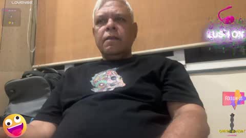 Snapshot of maturedman_44 chatting on 16, 11, 2025 DEV online show from 16, 11, 2025