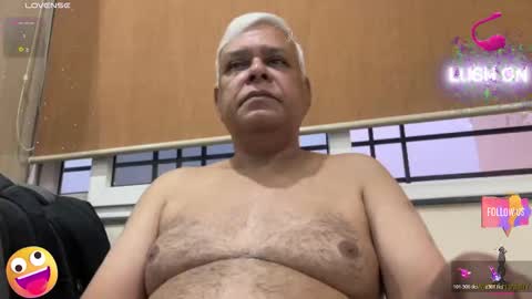 Snapshot of maturedman_44 chatting on 27, 11, 2025 DEV online show from 27, 11, 2025