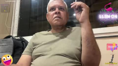 Snapshot of maturedman_44 chatting on 22, 12, 2025 DEV online show from 22, 12, 2025