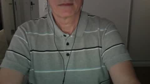 Snapshot of maturehotman chatting on 7, 3, 2025 maturehotman online show from 7, 3, 2025