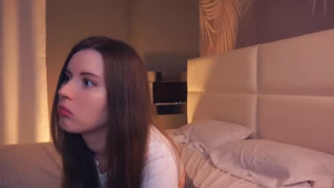 Lily online show from 19, 1, 2025