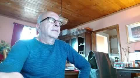 Maurice online show from 18, 12, 2024