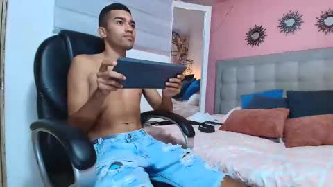 Snapshot of mauricio_smiith chatting on 28, 2, 2026 MAURICIO online show from 28, 2, 2026