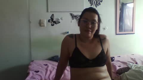 mauroluxandra online show from 2, 2, 2025