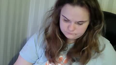 Snapshot of mavka2025 chatting on 25, 11, 2025 Mavka2025 online show from 25, 11, 2025