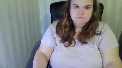 Snapshot of mavka2025 chatting on 2, 12, 2025 Mavka2025 online show from 2, 12, 2025