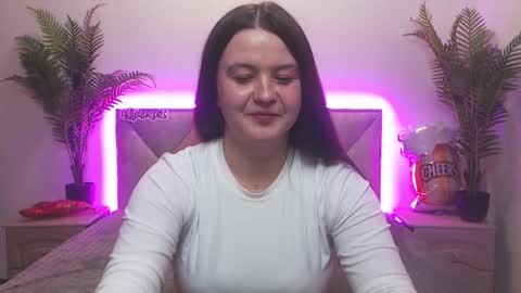 Snapshot of mavkacute chatting on 4, 10, 2025 MavkaCute online show from 4, 10, 2025