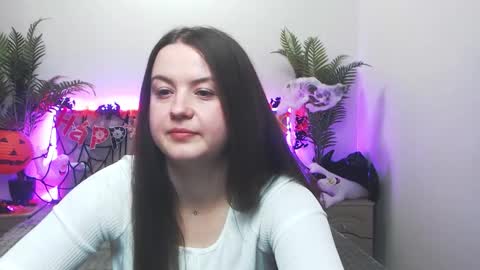 Snapshot of mavkacute chatting on 28, 10, 2025 MavkaCute online show from 28, 10, 2025