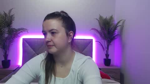 Snapshot of mavkacute chatting on 9, 11, 2025 MavkaCute online show from 9, 11, 2025