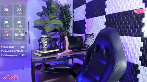 Mavy  online show from 10, 3, 2025