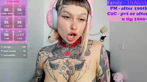 Snapshot of max69alexa chatting on 17, 10, 2025 Ur sweet heart online show from 17, 10, 2025