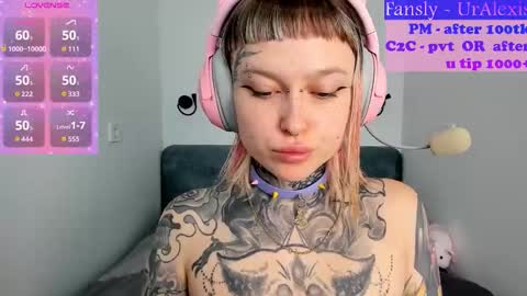 Snapshot of max69alexa chatting on 10, 11, 2025 Ur sweet heart online show from 10, 11, 2025