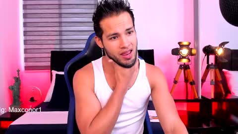 Max Conor online show from 7, 3, 2025