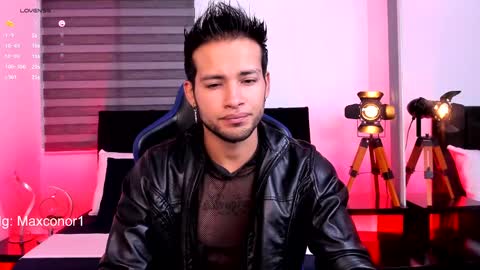 Max Conor online show from 10, 3, 2025