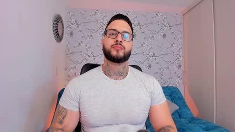 Snapshot of max_dic1 chatting on 10, 2, 2026 max D. online show from 10, 2, 2026