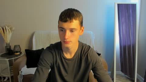 Snapshot of max_foks chatting on 18, 9, 2025 Max online show from 18, 9, 2025