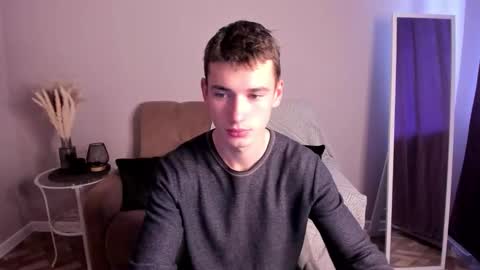 Snapshot of max_foks chatting on 24, 9, 2025 Max online show from 24, 9, 2025