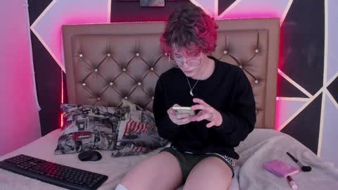 Max lover1 online show from 19, 12, 2024