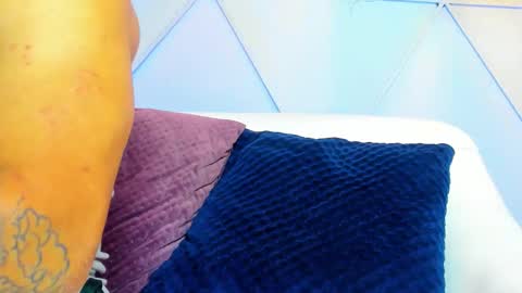 Max online show from 27, 9, 2025