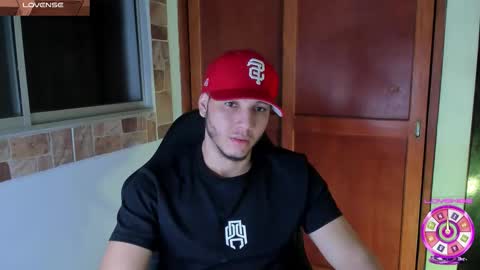 Snapshot of max_valiant1 chatting on 18, 12, 2025 max_valiant1 online show from 18, 12, 2025