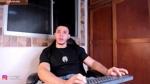 max_valiant1 online show from 18, 1, 2026