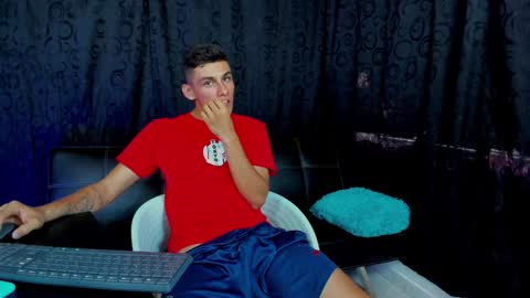 MAX     online show from 16, 12, 2024