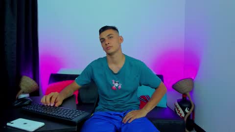 MAX     online show from 15, 2, 2026